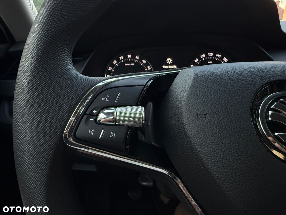 Skoda Octavia 2.0 TDI Active - 12