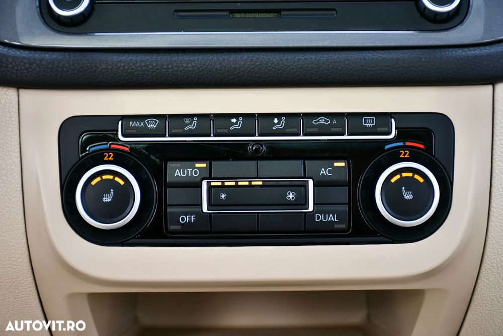 Volkswagen Tiguan 2.0 TDI DPF BlueMotion Technology Exclusive - 16