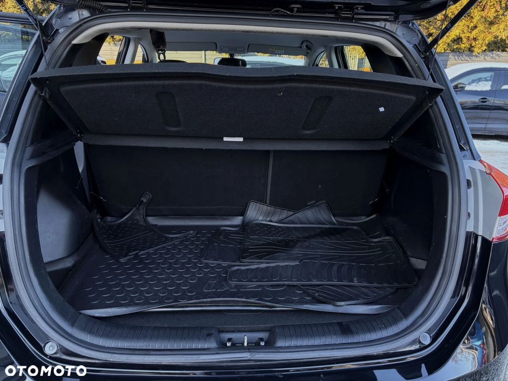 Hyundai ix20 1.4 BlueDrive Comfort - 32