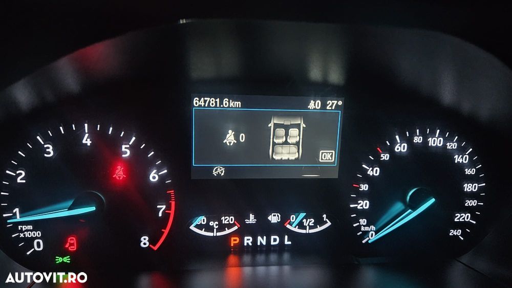 Ford Focus 1.0 EcoBoost MHEV Titanium - 14