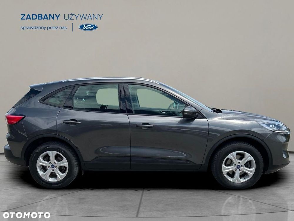 Ford Kuga - 4
