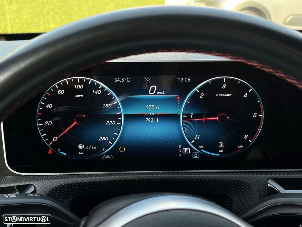 Mercedes-Benz A 180 Limousine d AMG Line Aut. - 32
