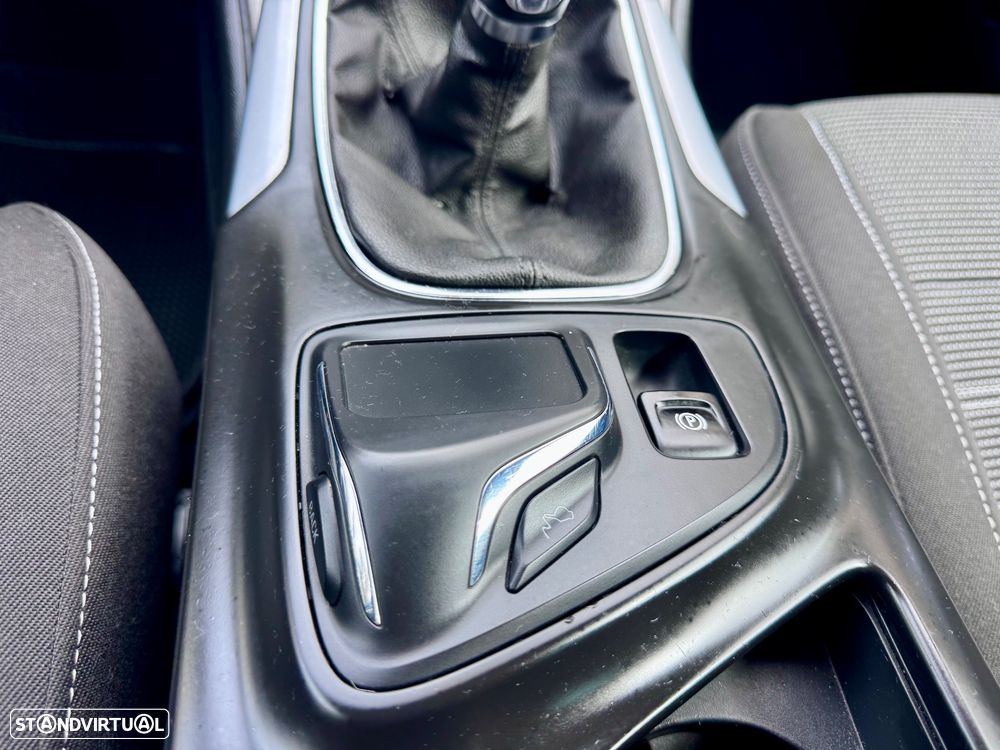 Opel Insignia Sports Tourer 2.0 CDTi Executive S/S - 14