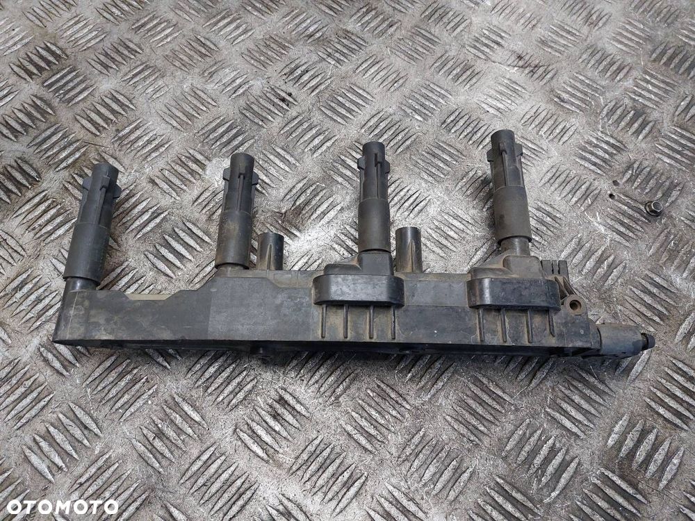 CEWKA ZAPŁONOWA MERCEDES-BENZ W168 A140 1.4 8V A KLASA 0221503033 - 3