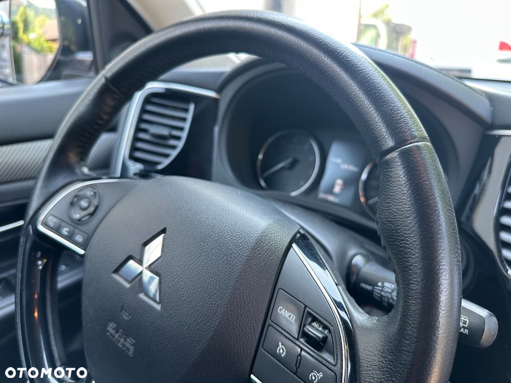 Mitsubishi Outlander 2.0 City Style 2WD - 11