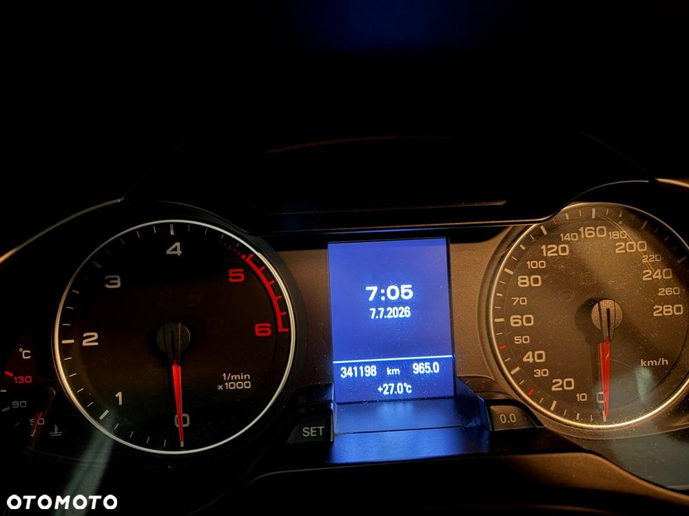 Audi A4 Avant 2.0 TDI DPF - 7