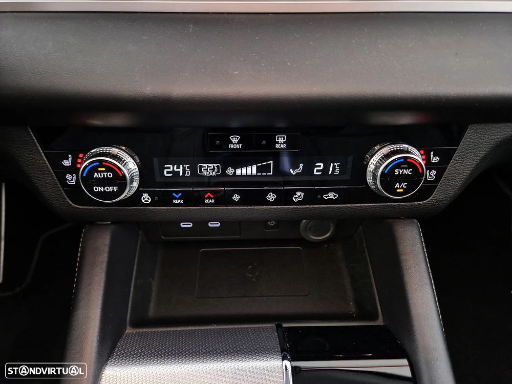 Mitsubishi Outlander 2.4 PHEV Instyle - 51