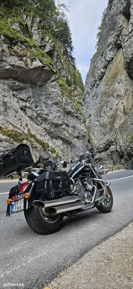 Suzuki Boulevard C109R - 16