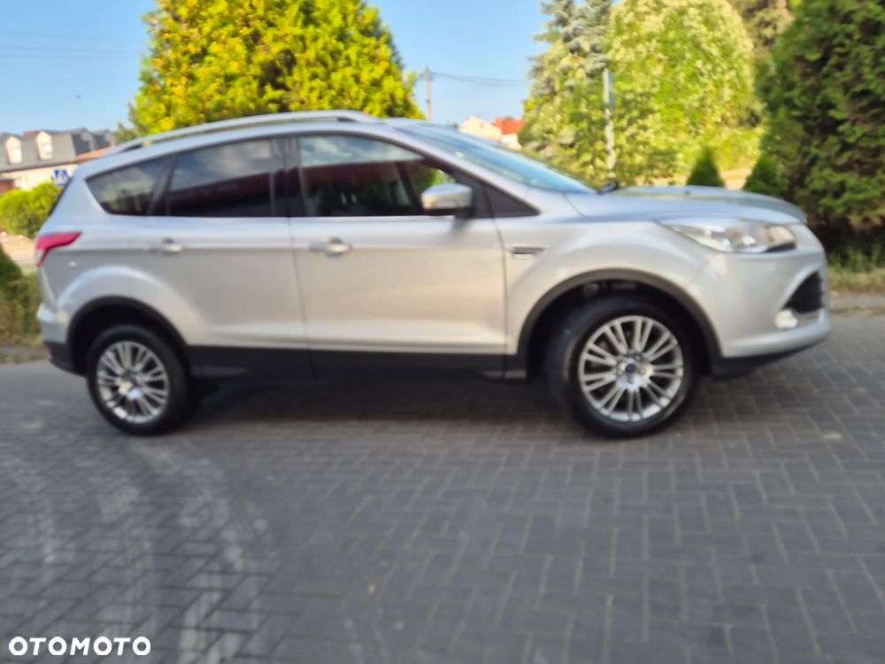 Ford Kuga 2.0 TDCi 4x4 Titanium - 14