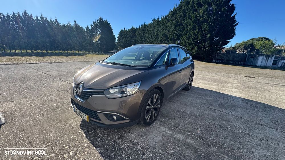 Renault Grand Scénic - 1