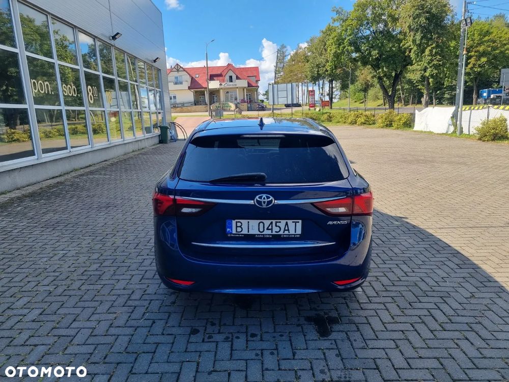 Toyota Avensis 2.0 D-4D Prestige - 4