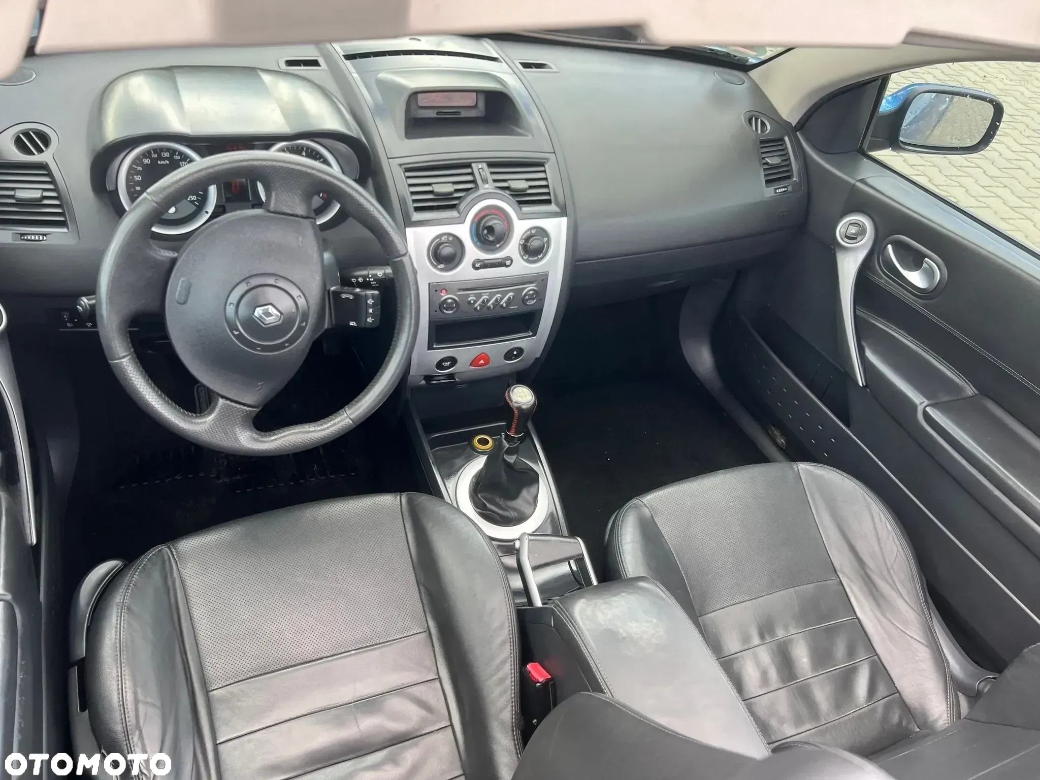 Renault Megane CC 1.6 Confort Authentique - 8