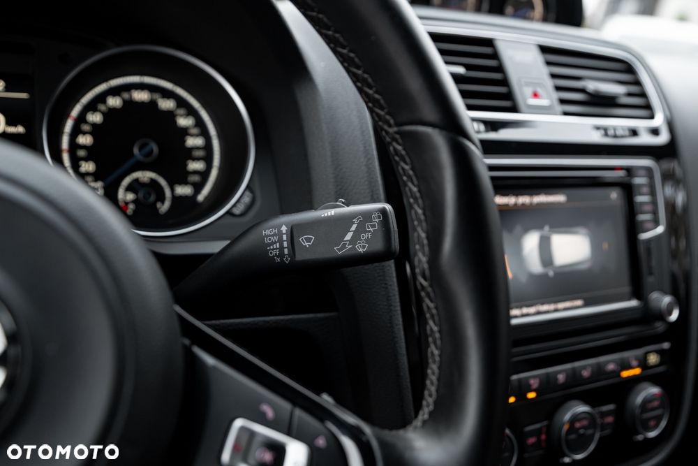 Volkswagen Scirocco R - 28