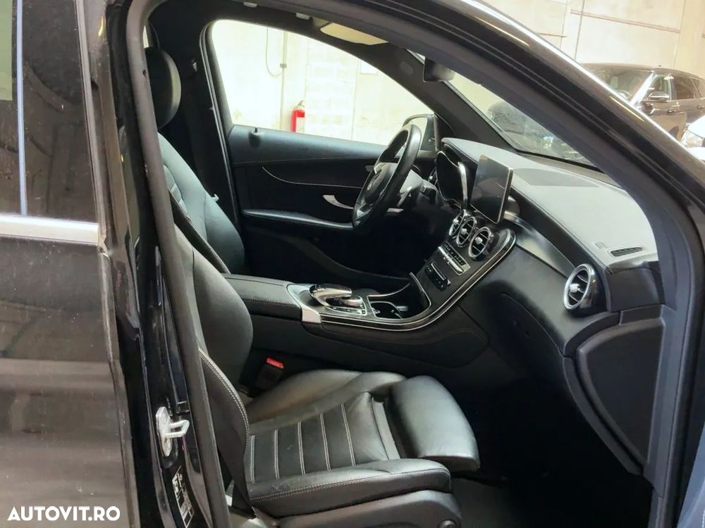 Mercedes-Benz GLC 220 d 4MATIC 9G-TRONIC AMG Line - 8