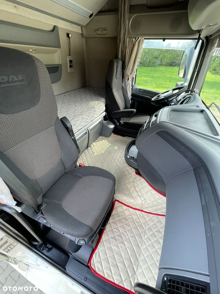 DAF XF 106 - 11