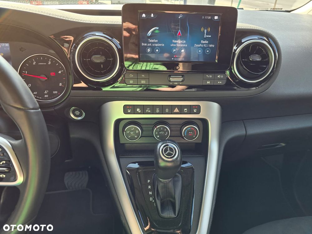 Mercedes-Benz Klasa T 180 d Progressive - 23