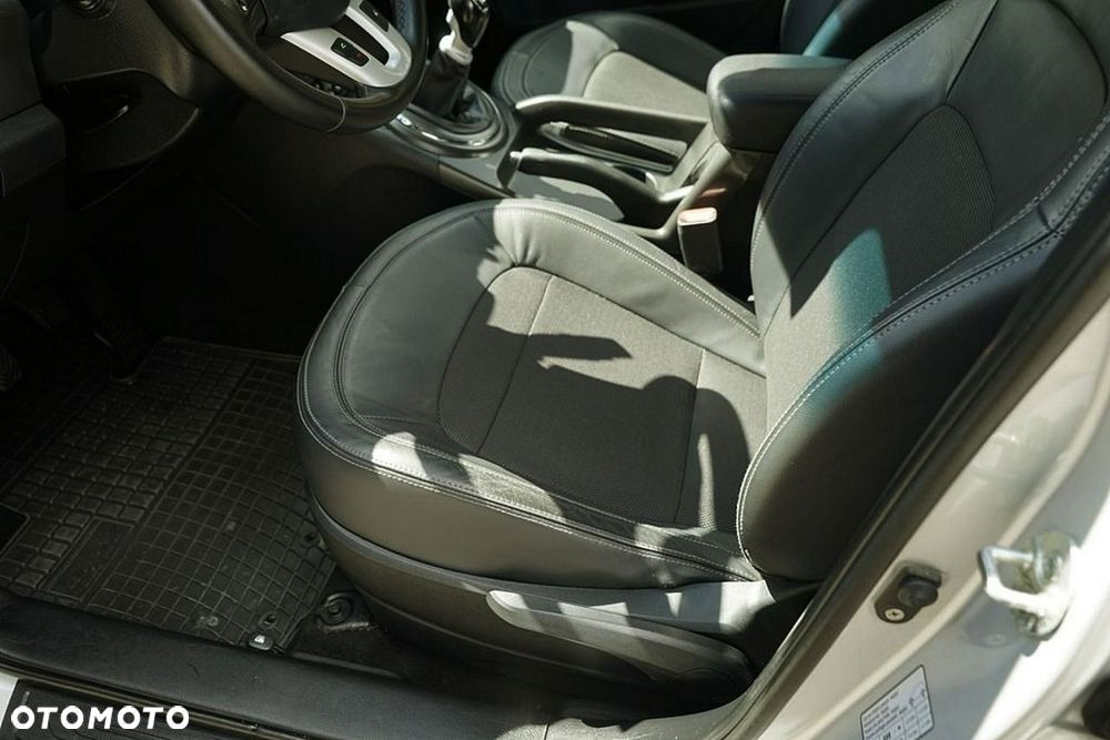 Kia Sportage - 15