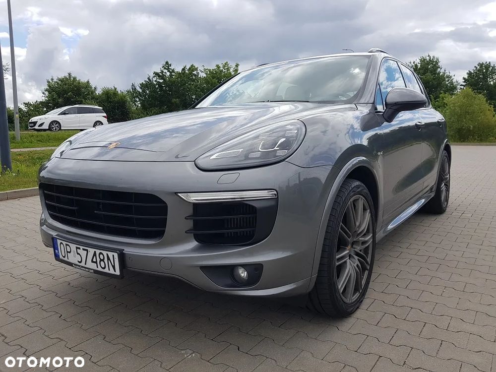 Porsche Cayenne S Diesel - 1