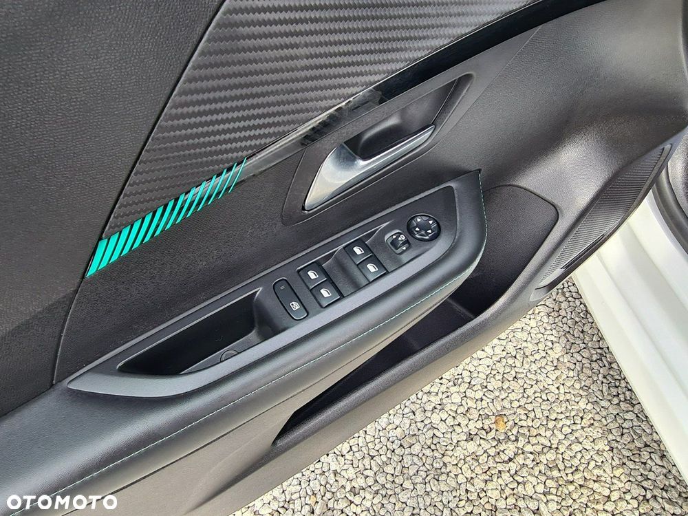 Peugeot 208 1.2 PureTech Allure S&S - 34