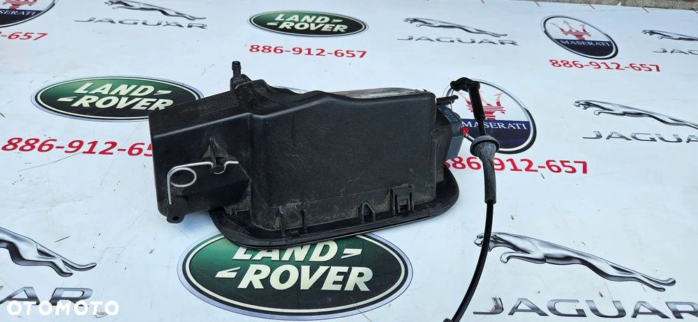 Dodge Durango 2014-2021  Klapka wlewu paliwa KOMPLETNA - 5