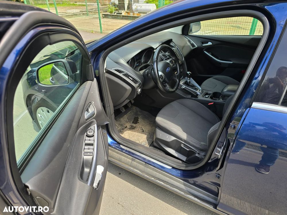 Ford Focus - 6