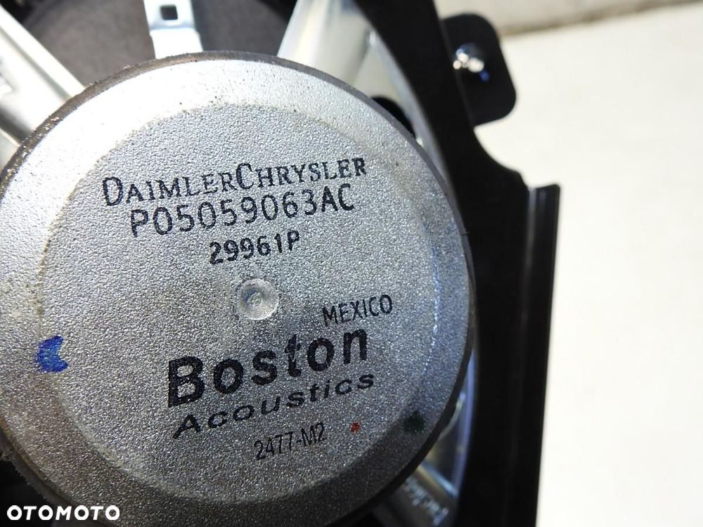 GŁOŚNIK BAGAŻNIKA LEWY CHRYSLER 300C P05059063AC - 5