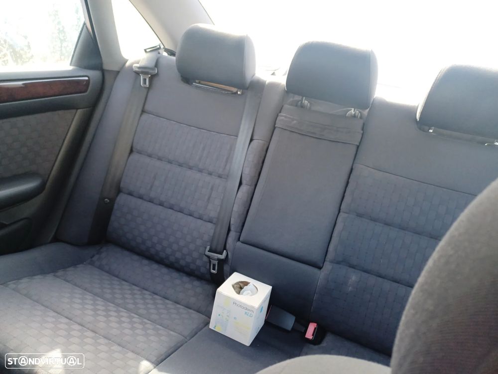 Audi A6 1.9 TDI - 9