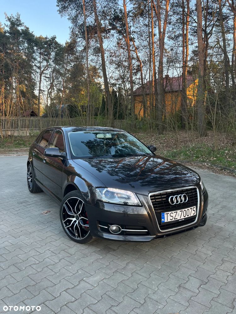 Audi A3 Sportback 2.0 TDI DPF Ambition - 1