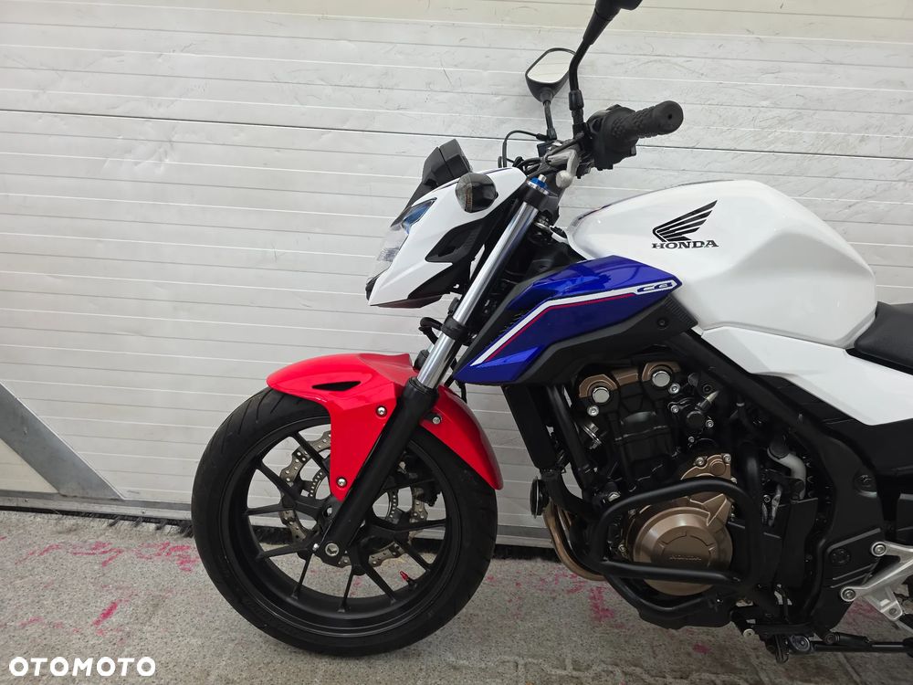 Honda CB - 8