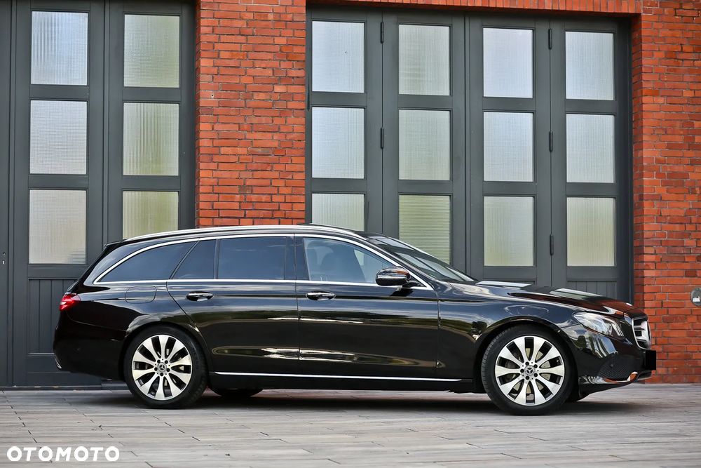 Mercedes-Benz Klasa E 220 d 4Matic All-Terrain 9G-TRONIC Avantgarde - 3