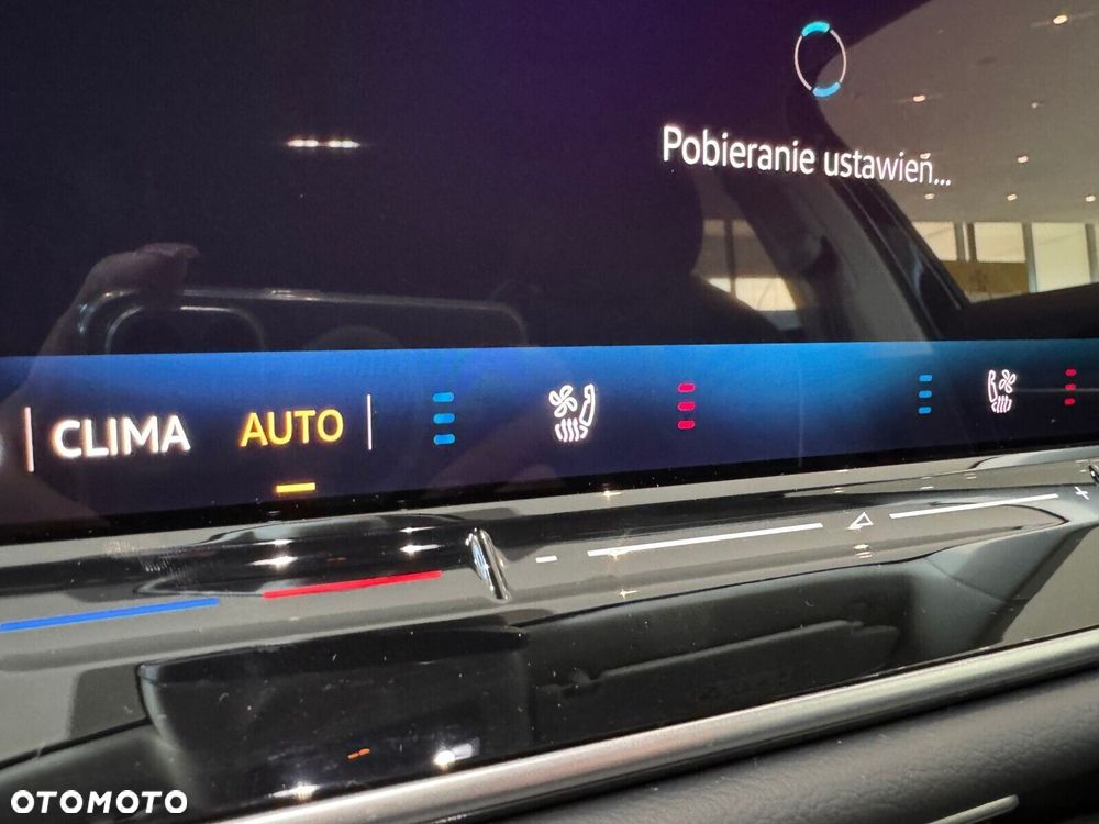 Volkswagen Passat - 16