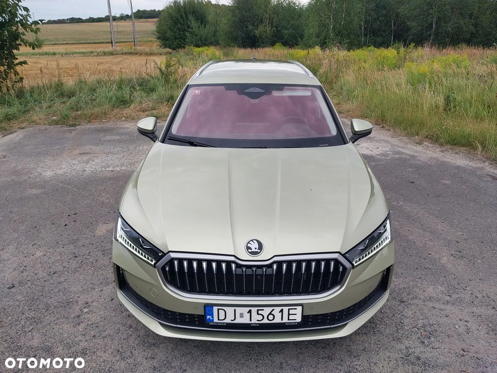 Skoda Superb 2.0 TDI SCR 4x4 L&K DSG - 9
