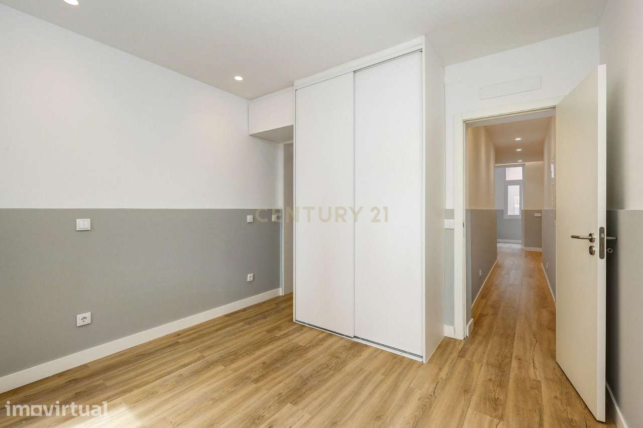 Apartamento Renovado T2 em Campolide, Lisboa - Grande imagem: 4/24