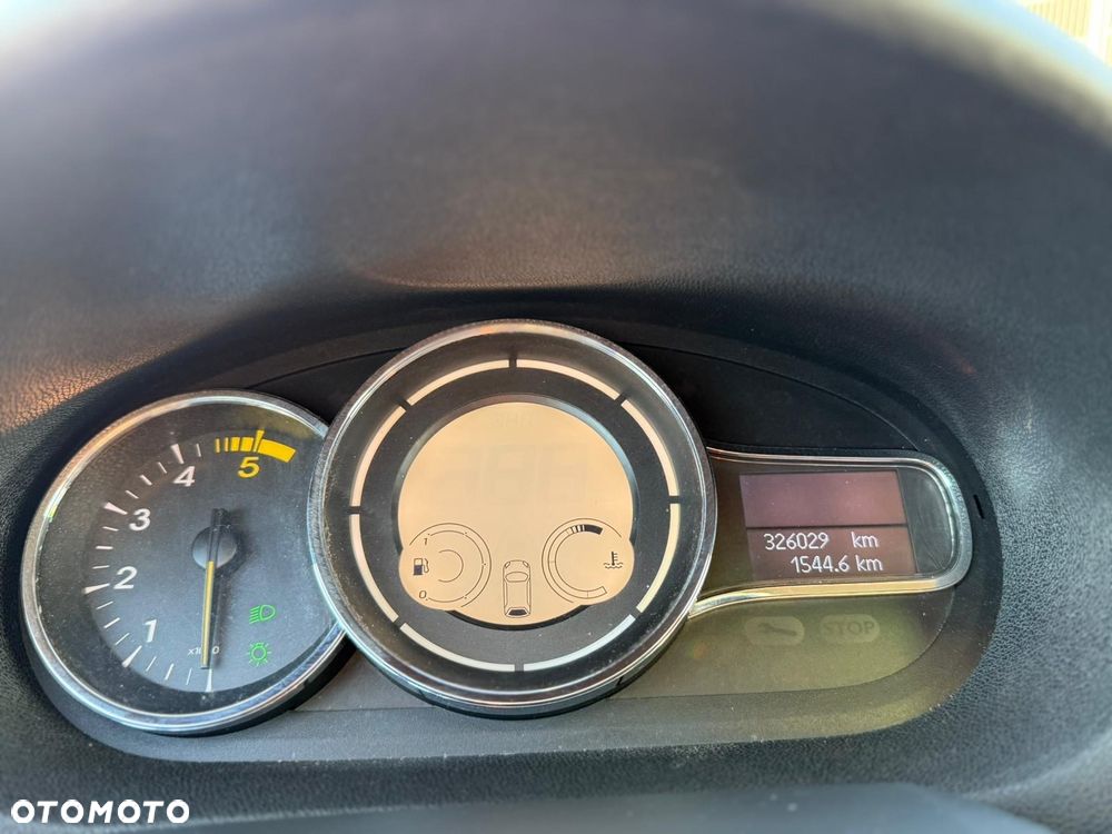 Renault Megane 1.6 dCi Energy Privilege - 34