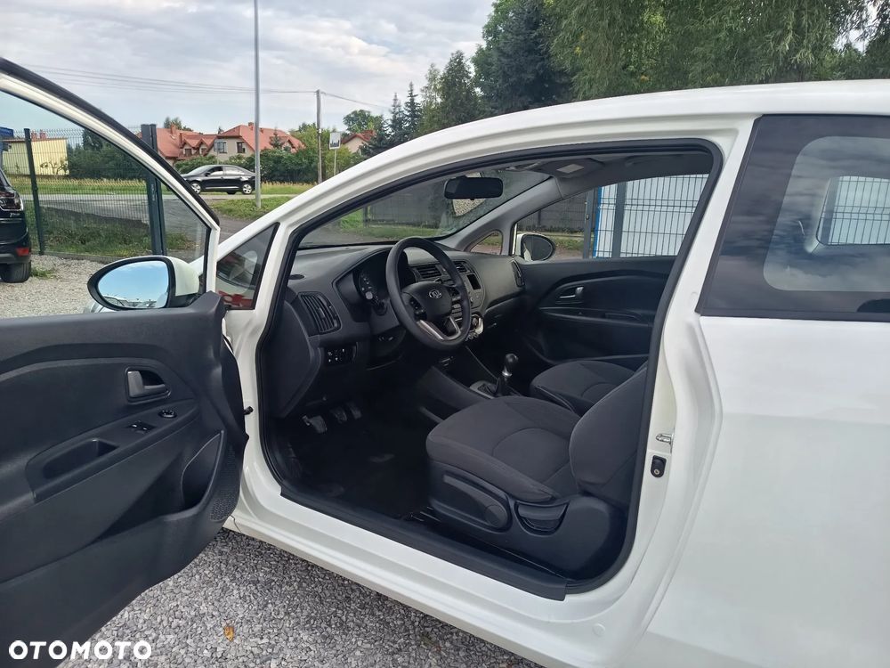 Kia Rio 1.2 Spirit - 12