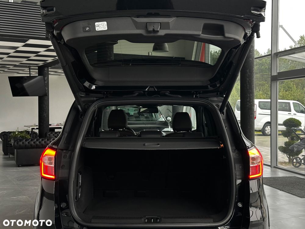 Ford Kuga 2.0 TDCi 4x4 ST-Line - 17