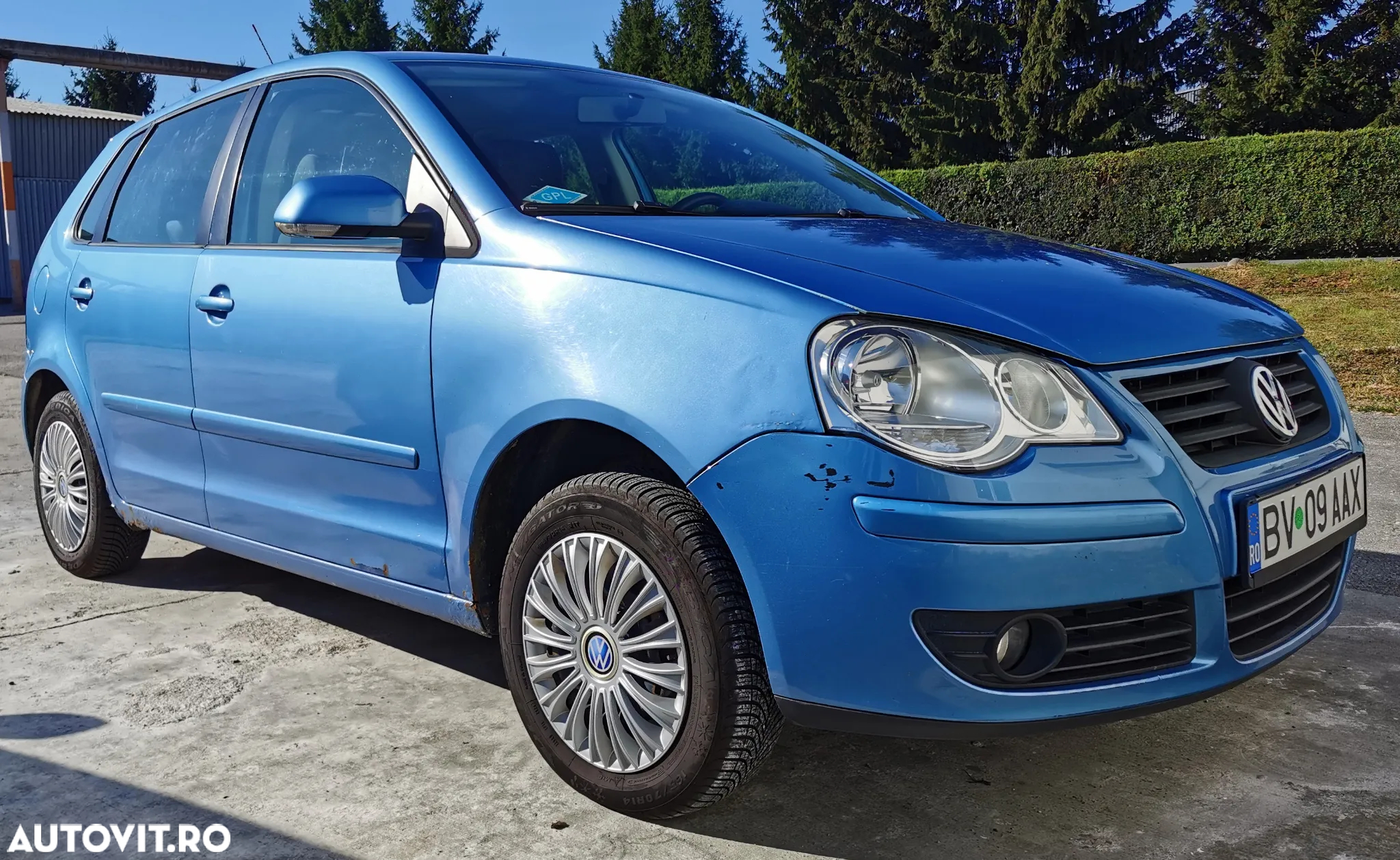 Volkswagen Polo 1.2 Attractive - 3