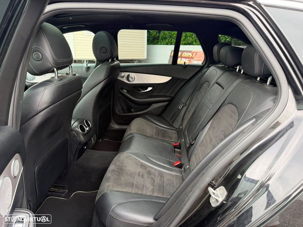 Mercedes-Benz C 300 - 10