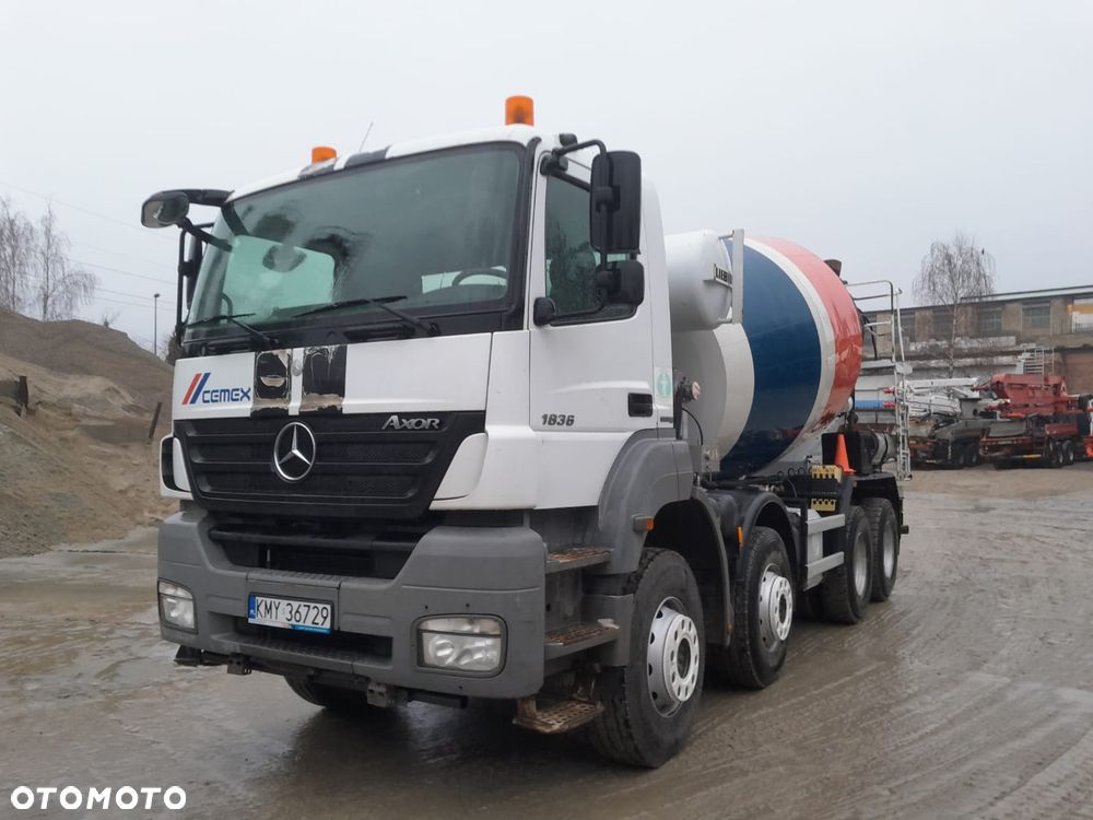 Mercedes-Benz AXOR - 1