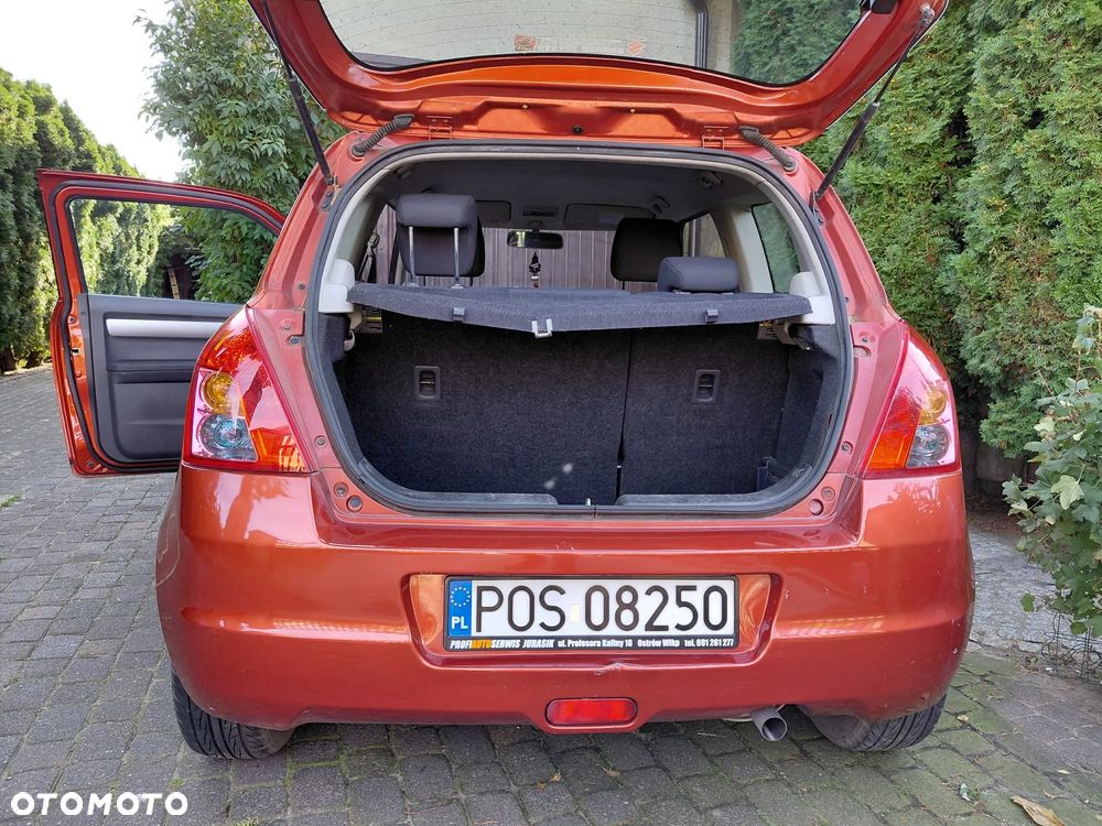 Suzuki Swift 1.3 Club - 7