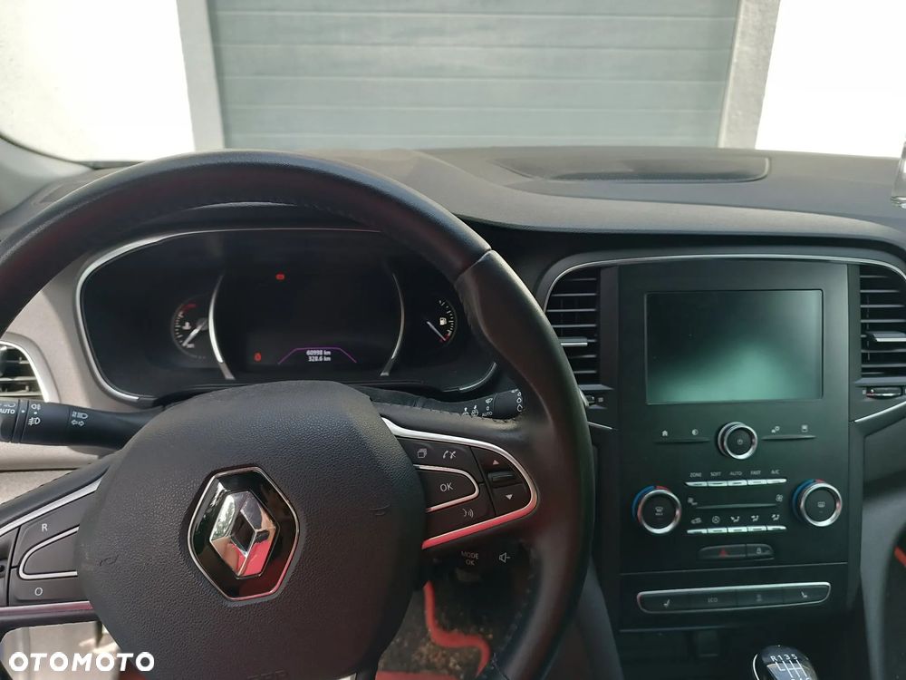 Renault Megane 2018 photo 5