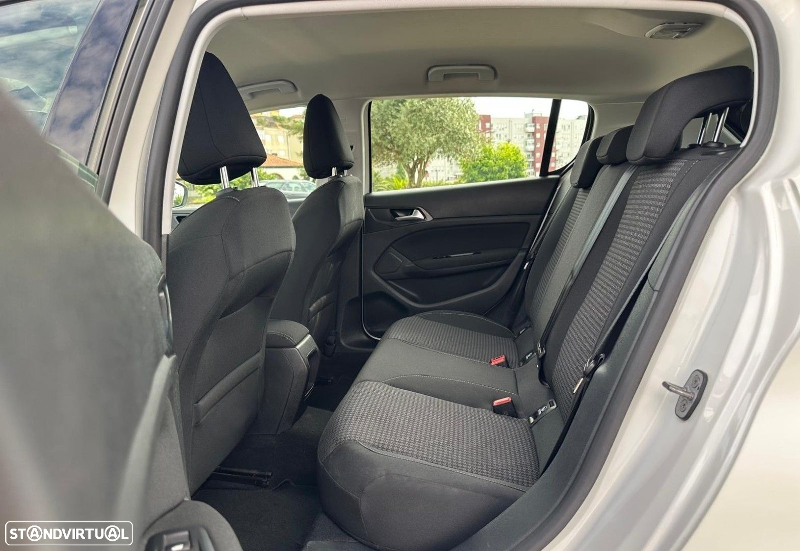 Peugeot 308 1.5 BlueHDi Active Pack - 12