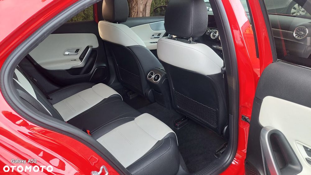 Mercedes-Benz Klasa A 220 7G-DCT - 11
