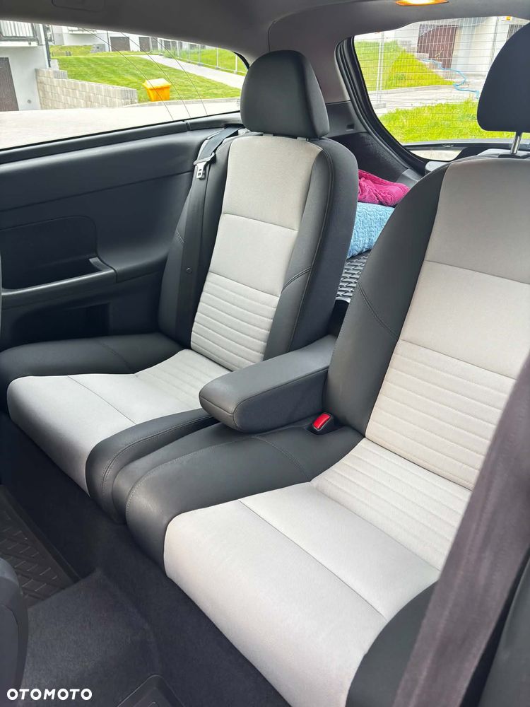 Volvo C30 2.0D - 10