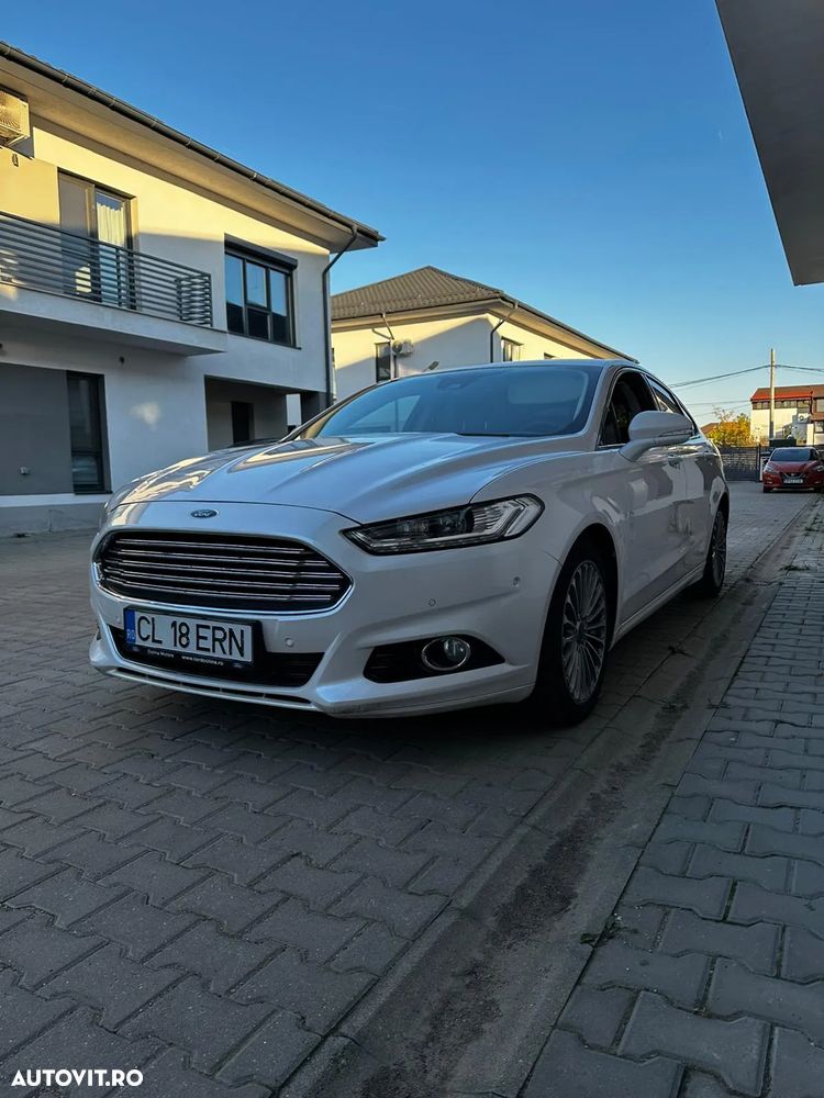 Ford Mondeo 2.0 EcoBoost Titanium - 4