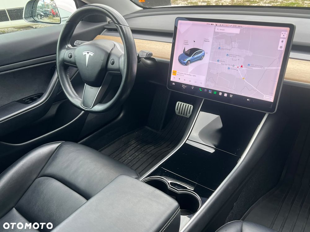 Tesla Model 3 Performance AWD - 16