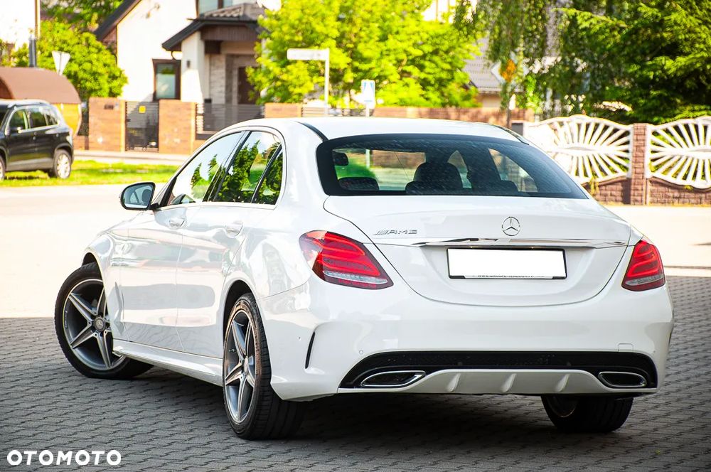 Mercedes-Benz Klasa C 180 (BlueTEC) d 7G-TRONIC AMG Line - 16