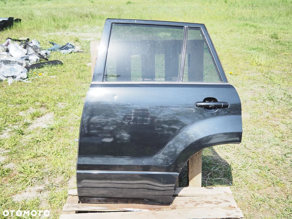 Drzwi tył tylne lewe Suzuki Grand Vitara II Lift 5d ZJ3
