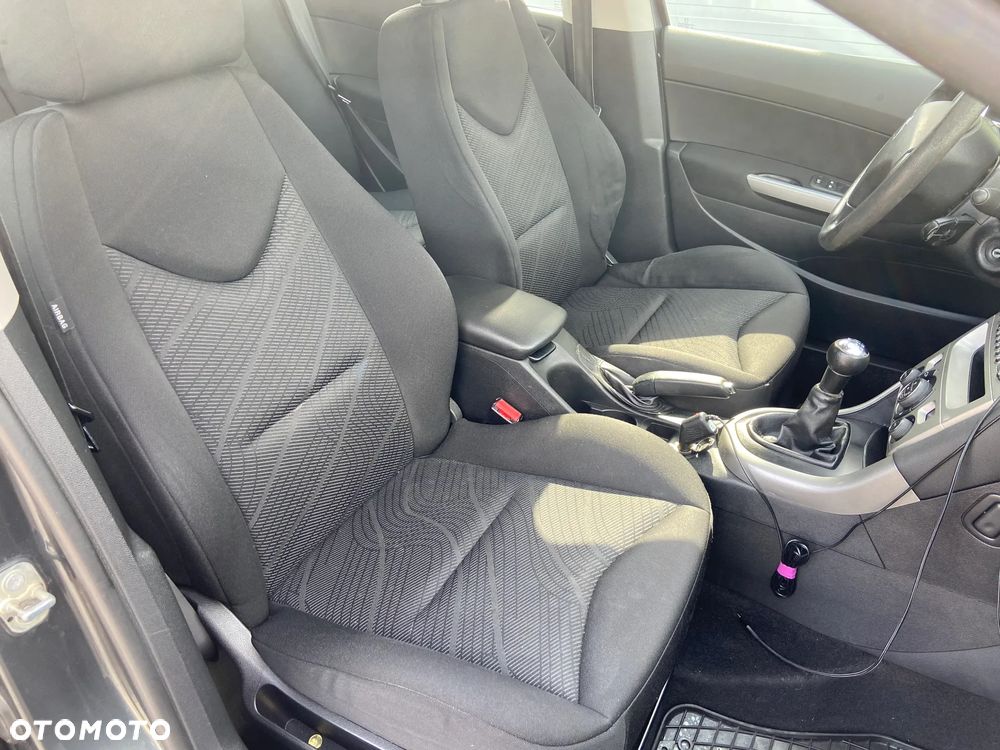 Peugeot 308 - 24