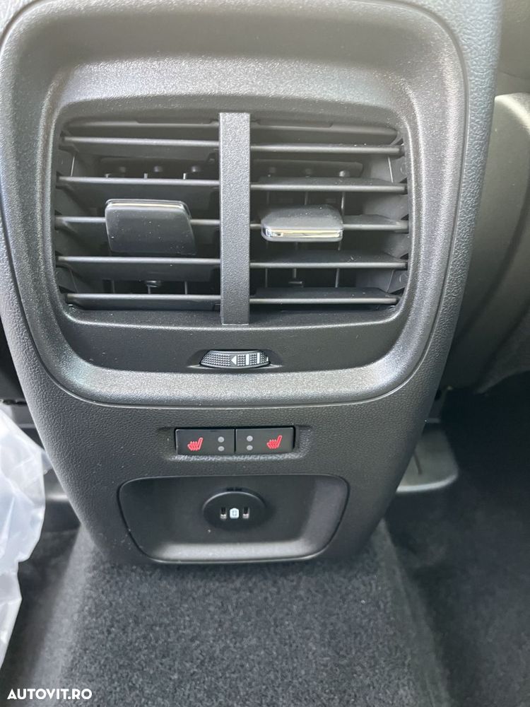 Ford Kuga - 13